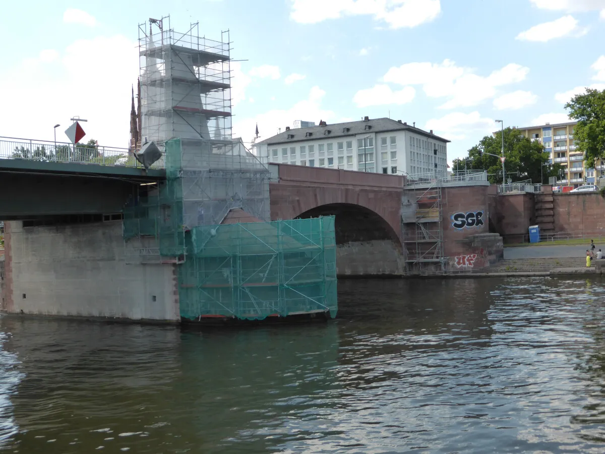 Photo 372-188-276