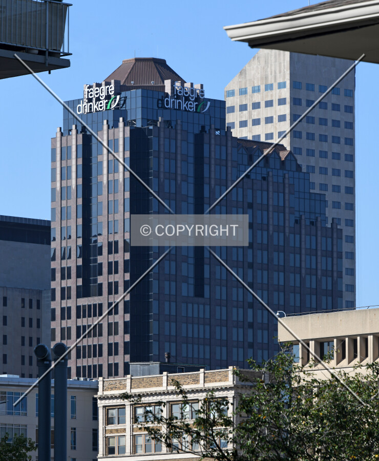 Photo 037-284-893