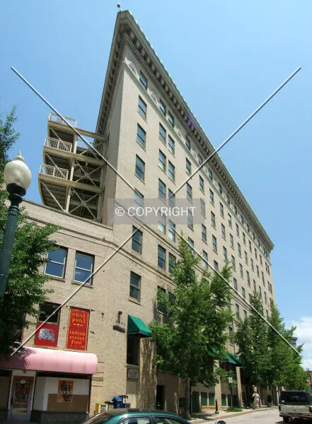 Photo 372-878-048