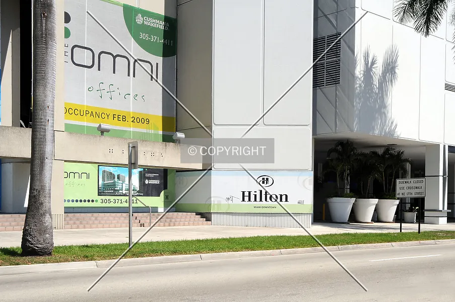 Photo 037-343-247