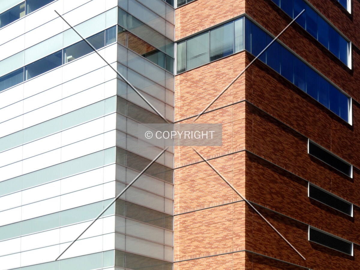 Southeast corner facade detail