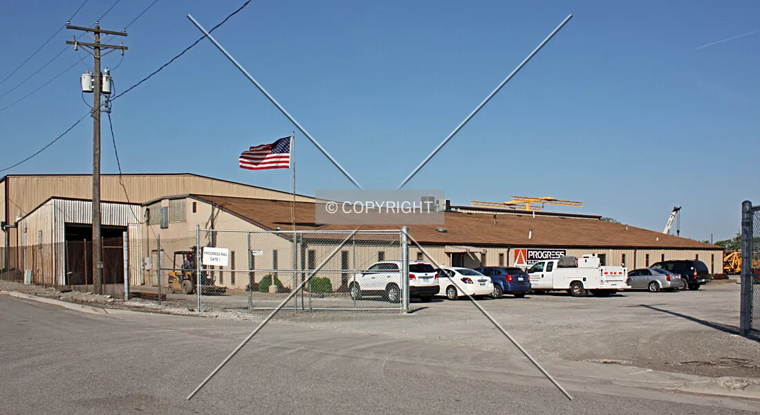 Photo 375-013-736