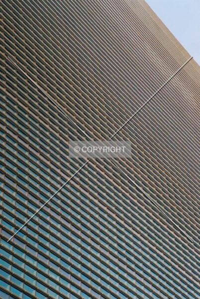 Photo 037-692-675