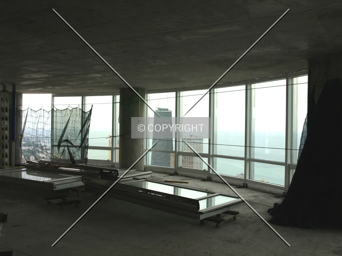 Facade installation on level 75