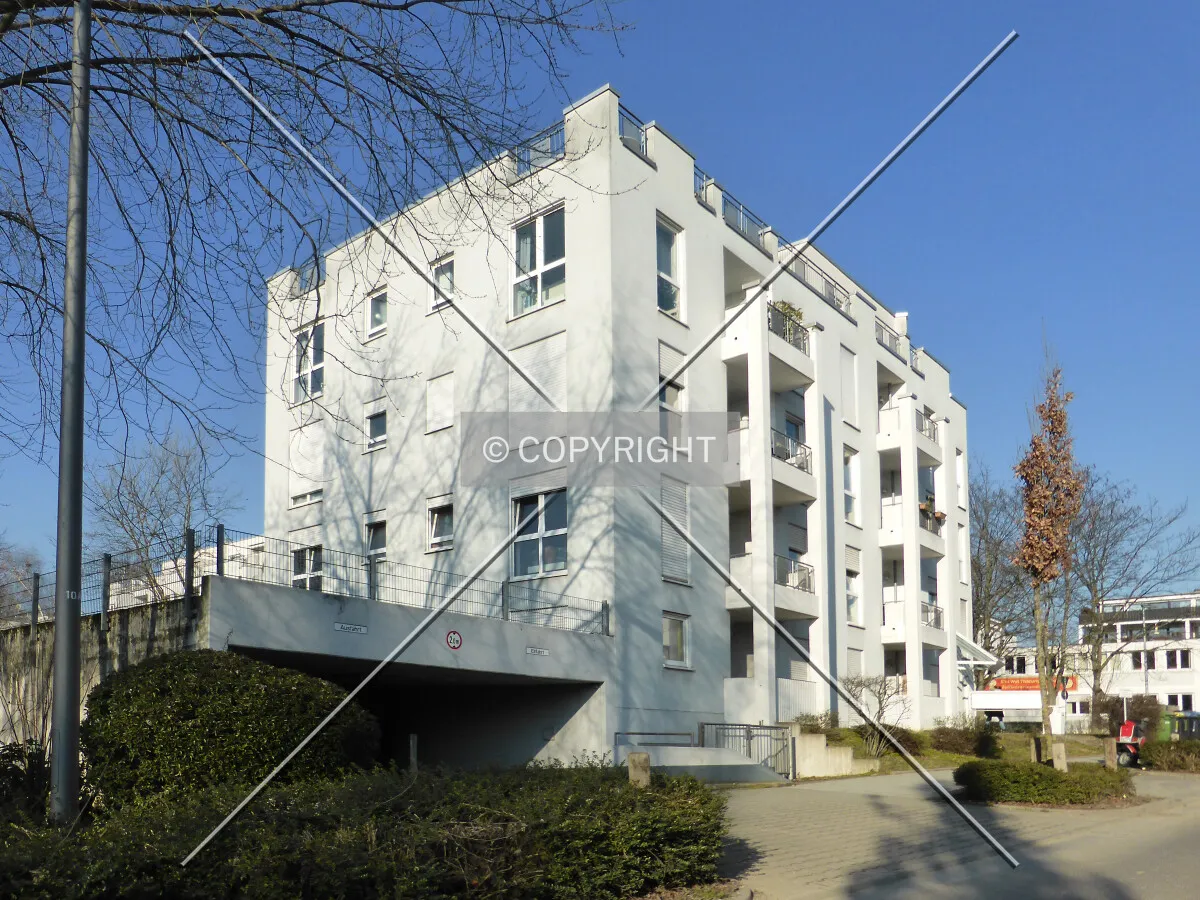 Photo 037-822-381