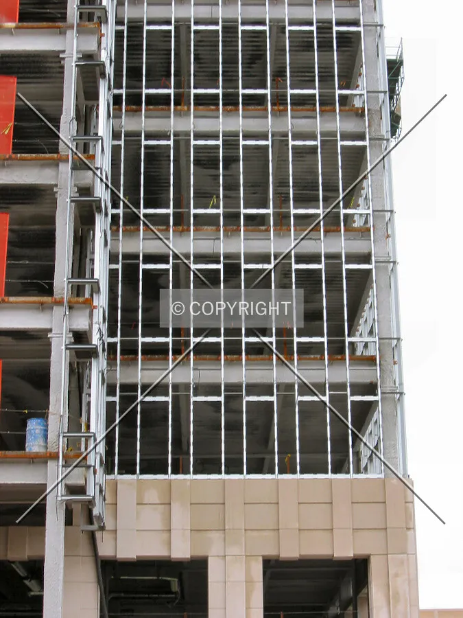 Preparing for the curtain wall