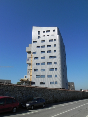 382-096-273