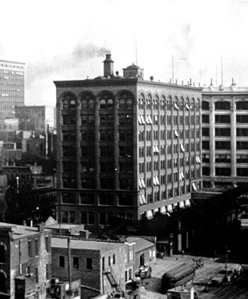 Photo 382-669-138