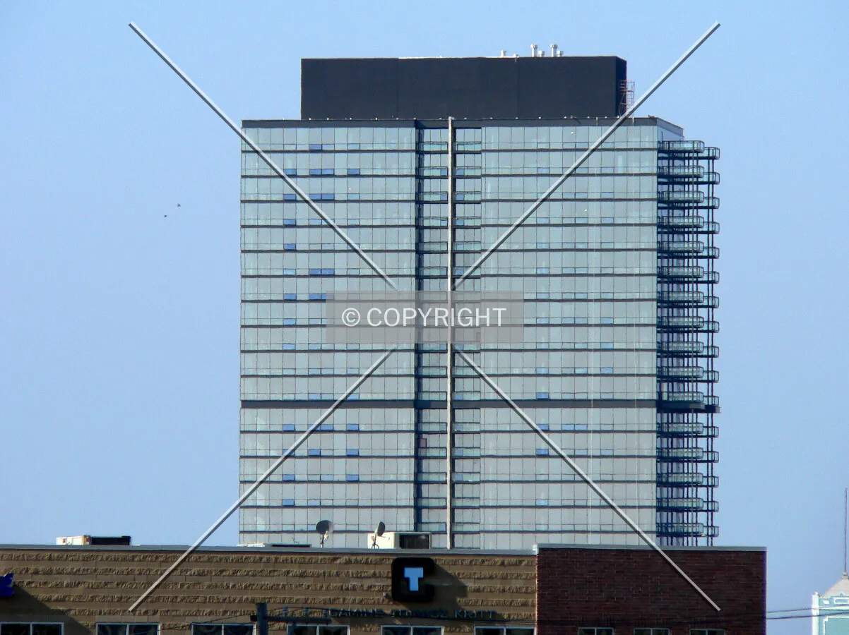 View to the north from Halsted Street at the Chicago River