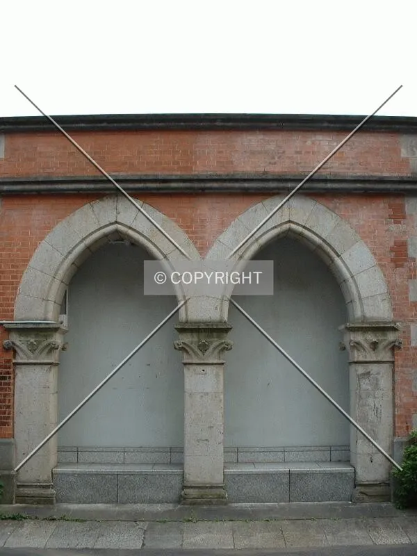 Photo 386-399-825