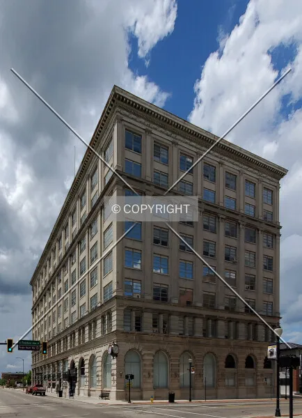 Photo 387-246-659