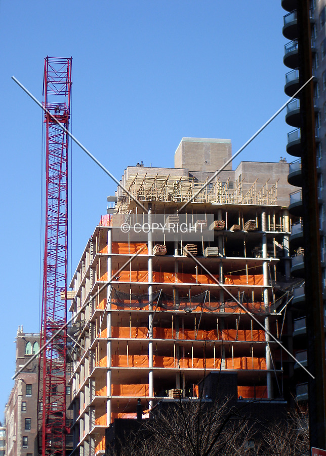 Looking west along East 85th