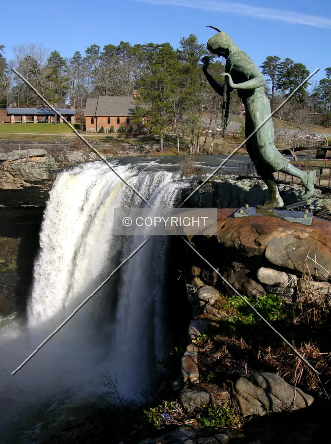 In context with Noccalula Falls