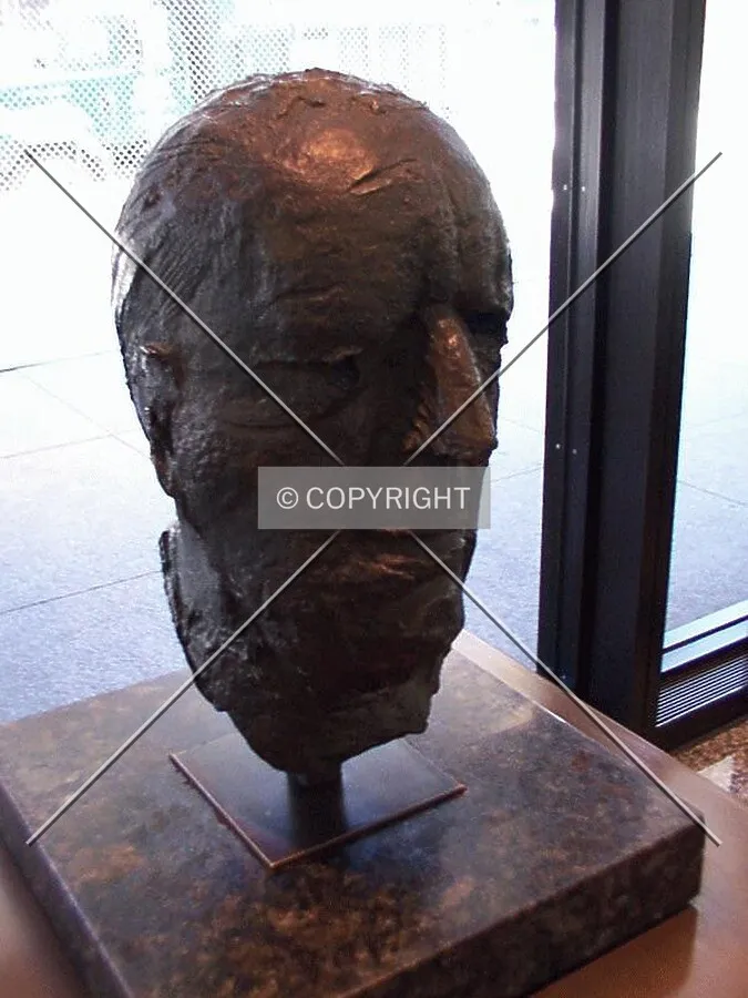 Bust of Ludwig Mies van der Rohe in the lobby