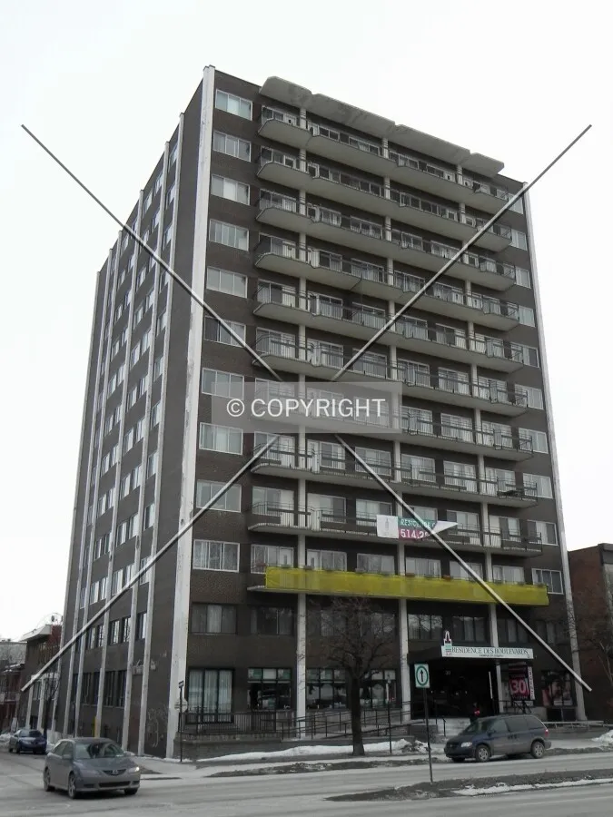 Corner view from the north.