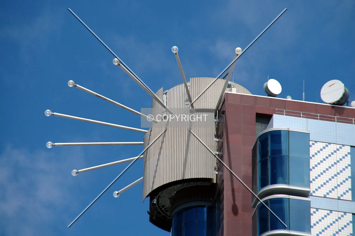 Lighting feature on the roof