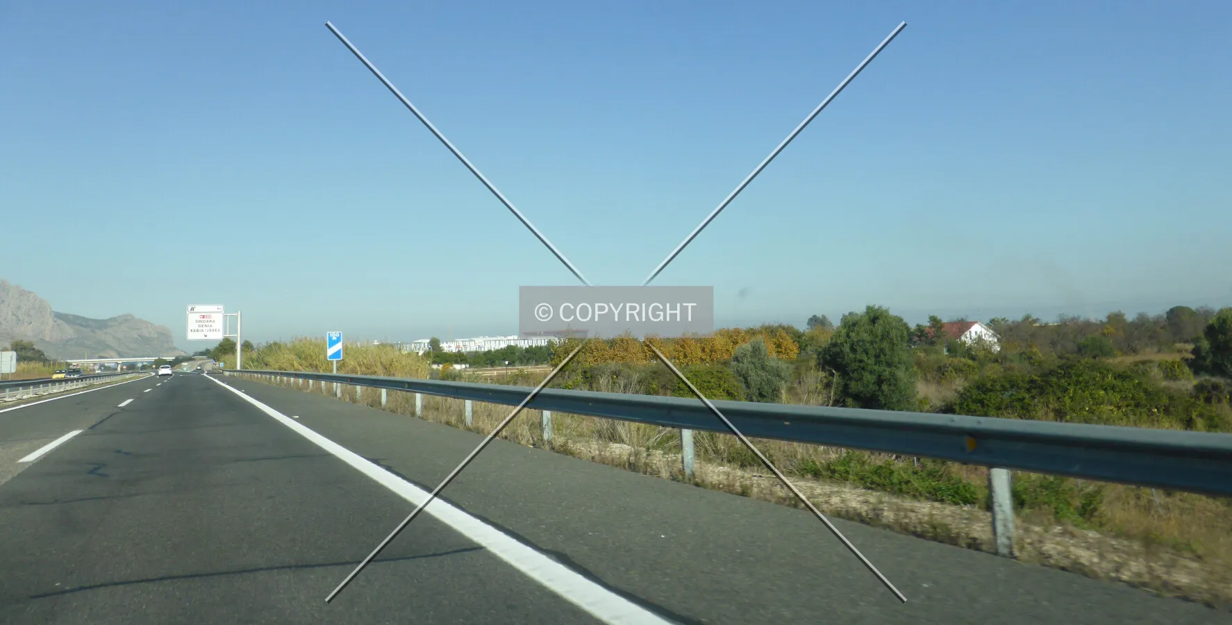 Photo 393-243-790