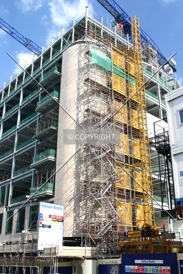 Stonework application to the northwest corner from Charterhouse Street