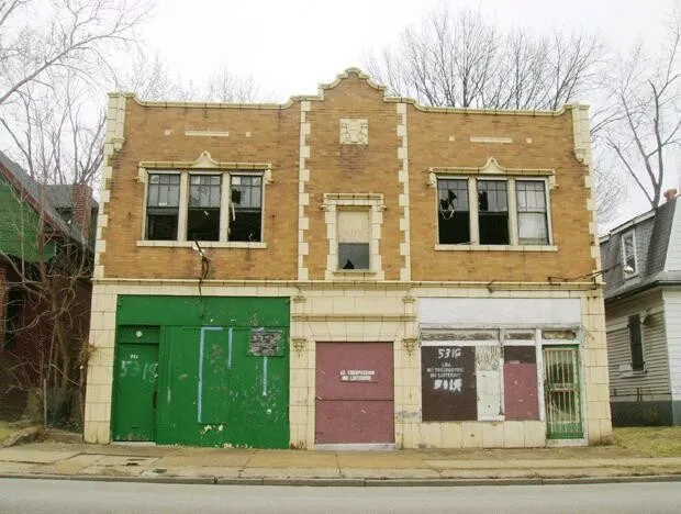 Photo 394-281-655