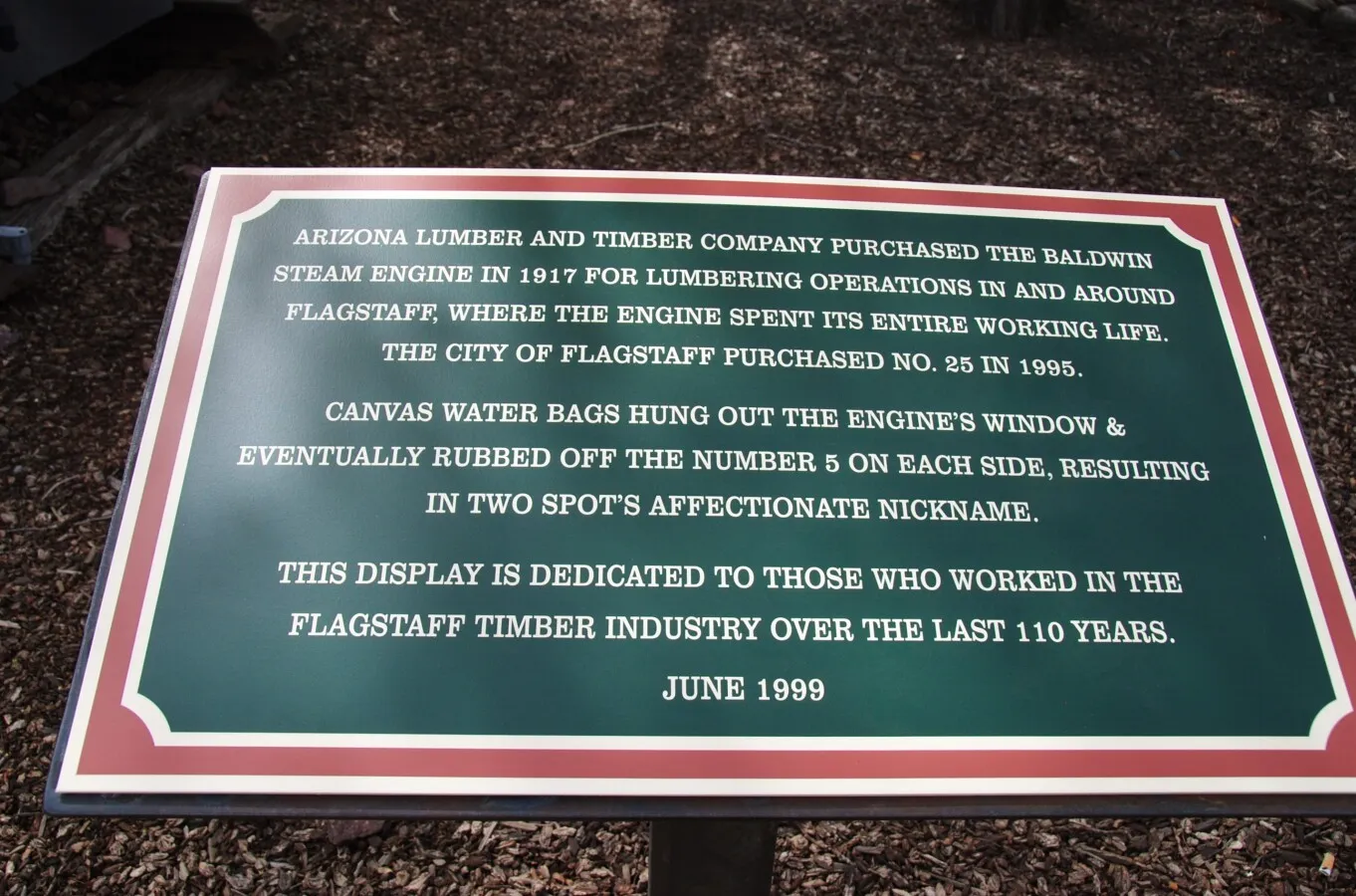 Descriptive plaque
