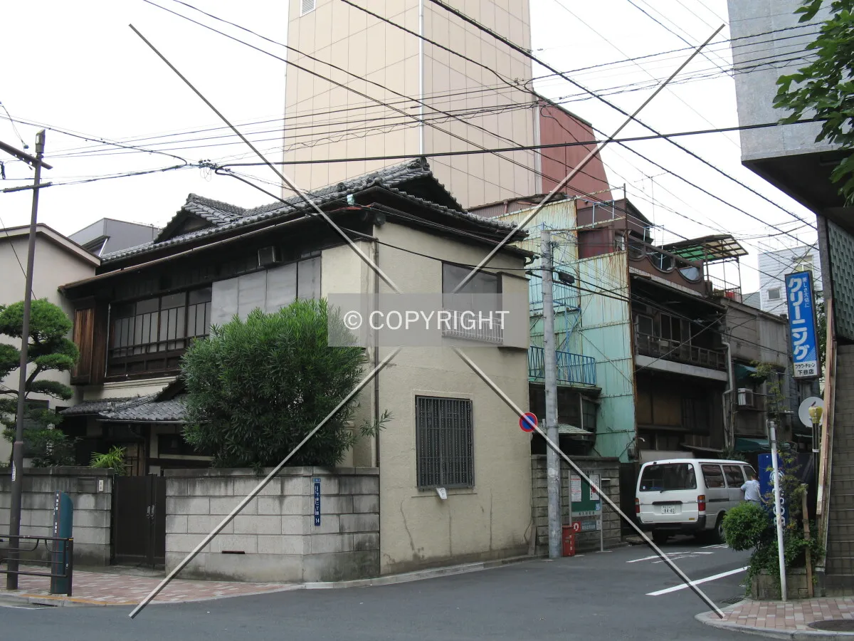 Photo 396-025-935