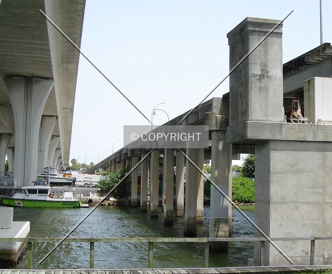 Photo 397-096-804