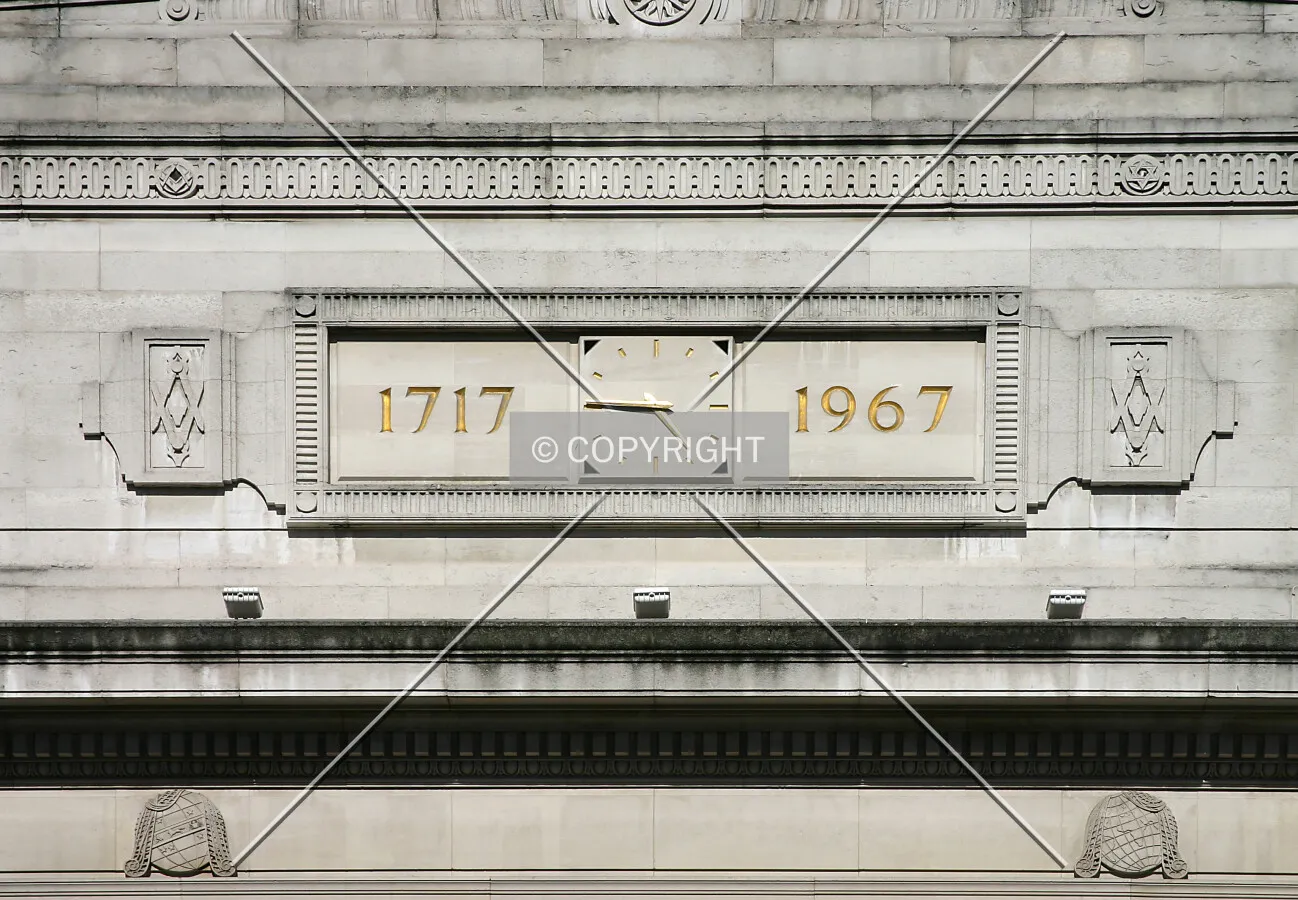 Façade detail above the main entrance