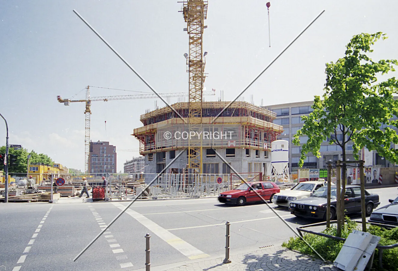Photo 399-092-989