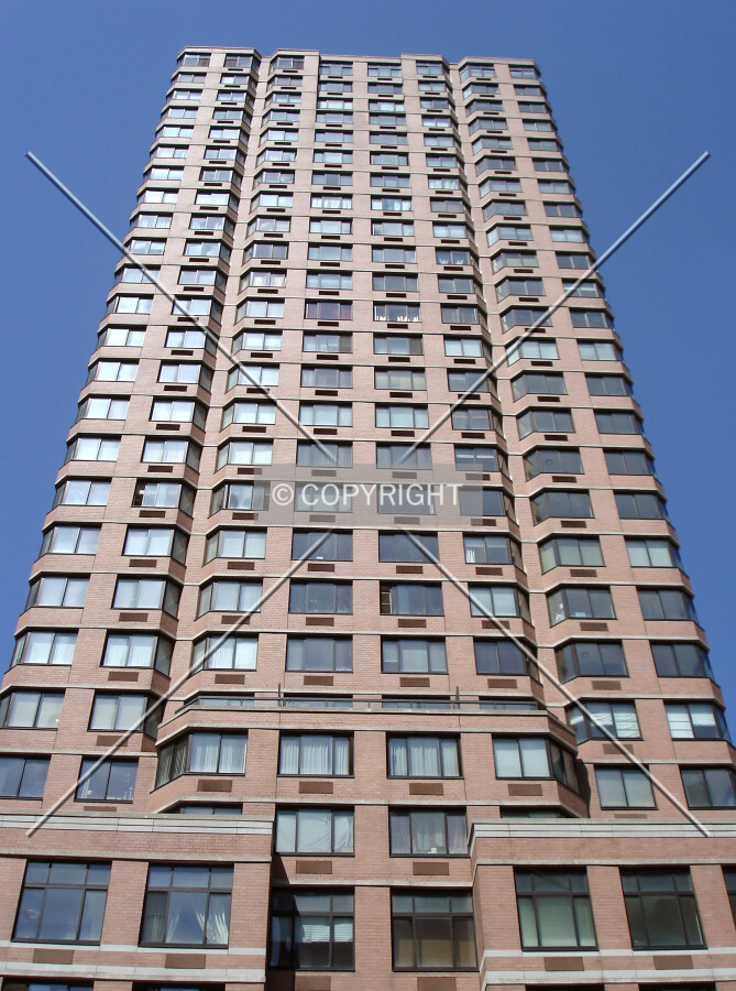 Eastern face over 1st Avenue