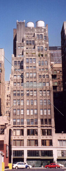 Photo 400-745-679