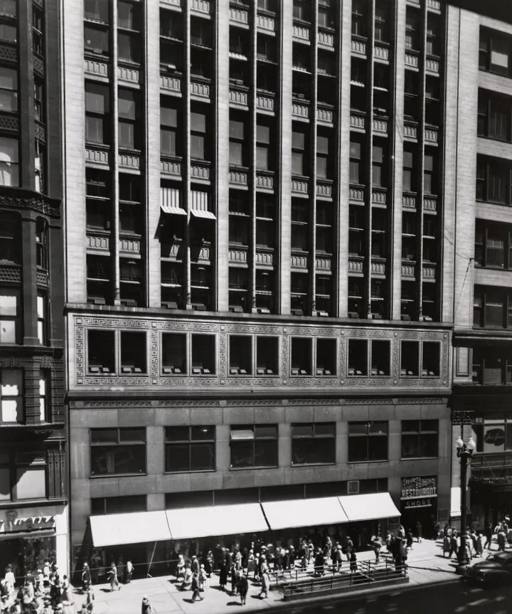 Vintage view from the northwest of the lower stories facing State Street dated circa 1915