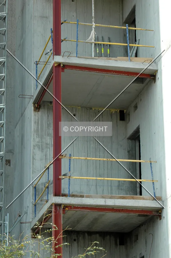 Exterior area for emergency stairs