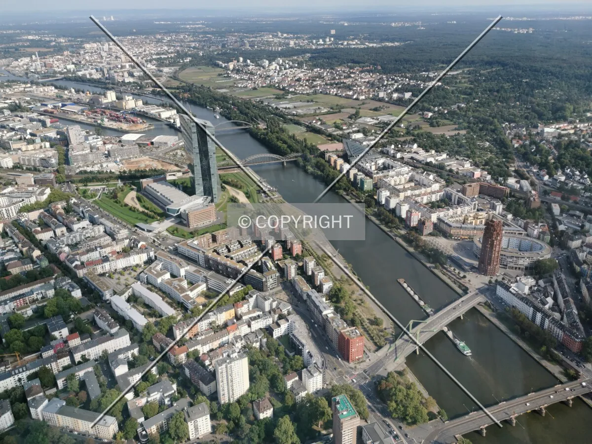 Flight with a helicopter over Frankfurt