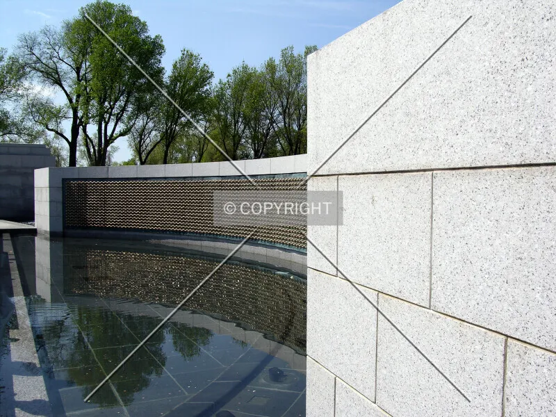 Photo 404-682-781