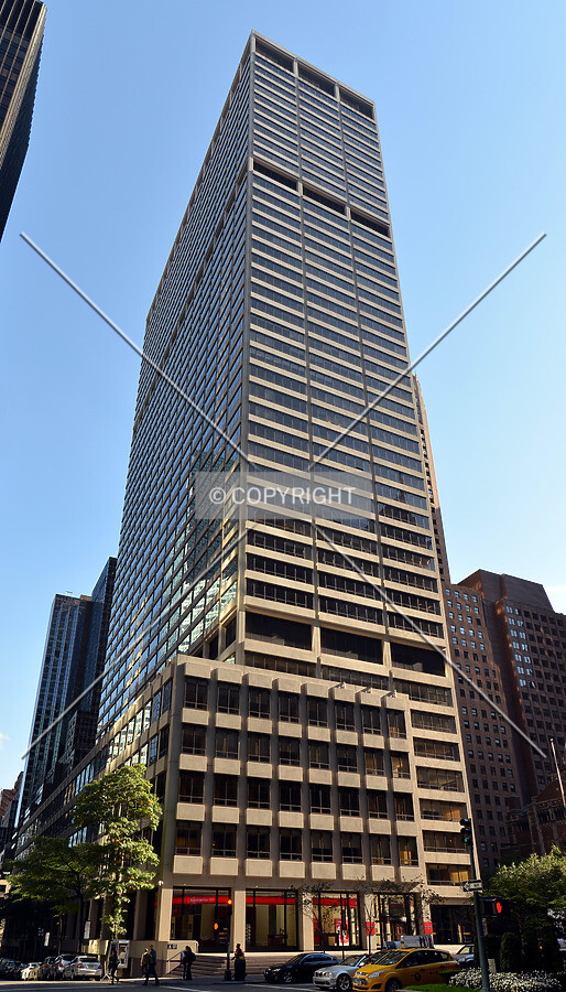 View from the northwest at 52nd Street and Park Avenue