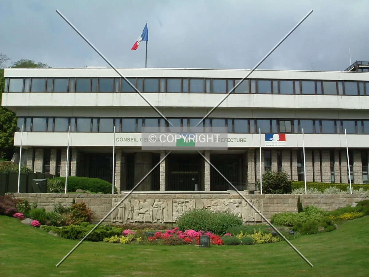 Le Conseil Général et la Préfecture des Côtes-d'Armor