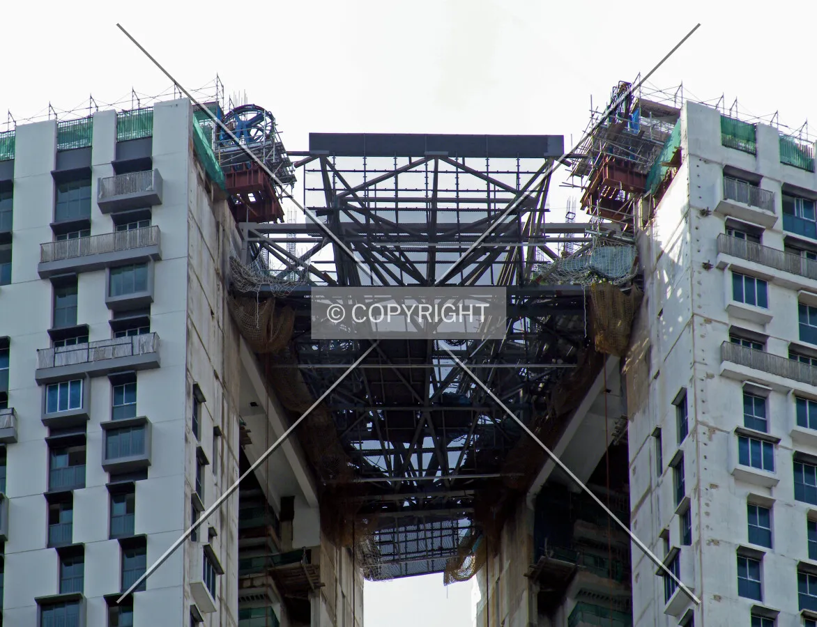 The upper skybridge between Block 1D on the left and Block 1E on the right