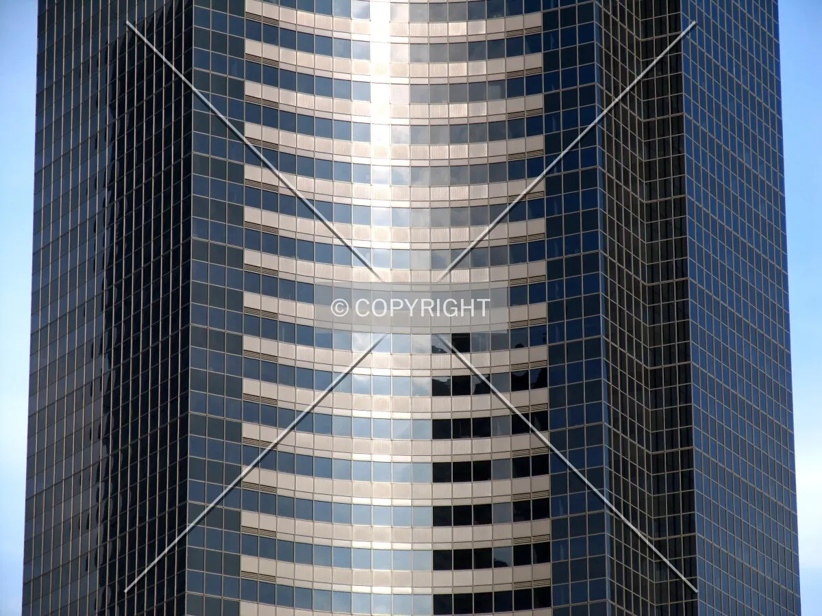 Midsection of the curved facade