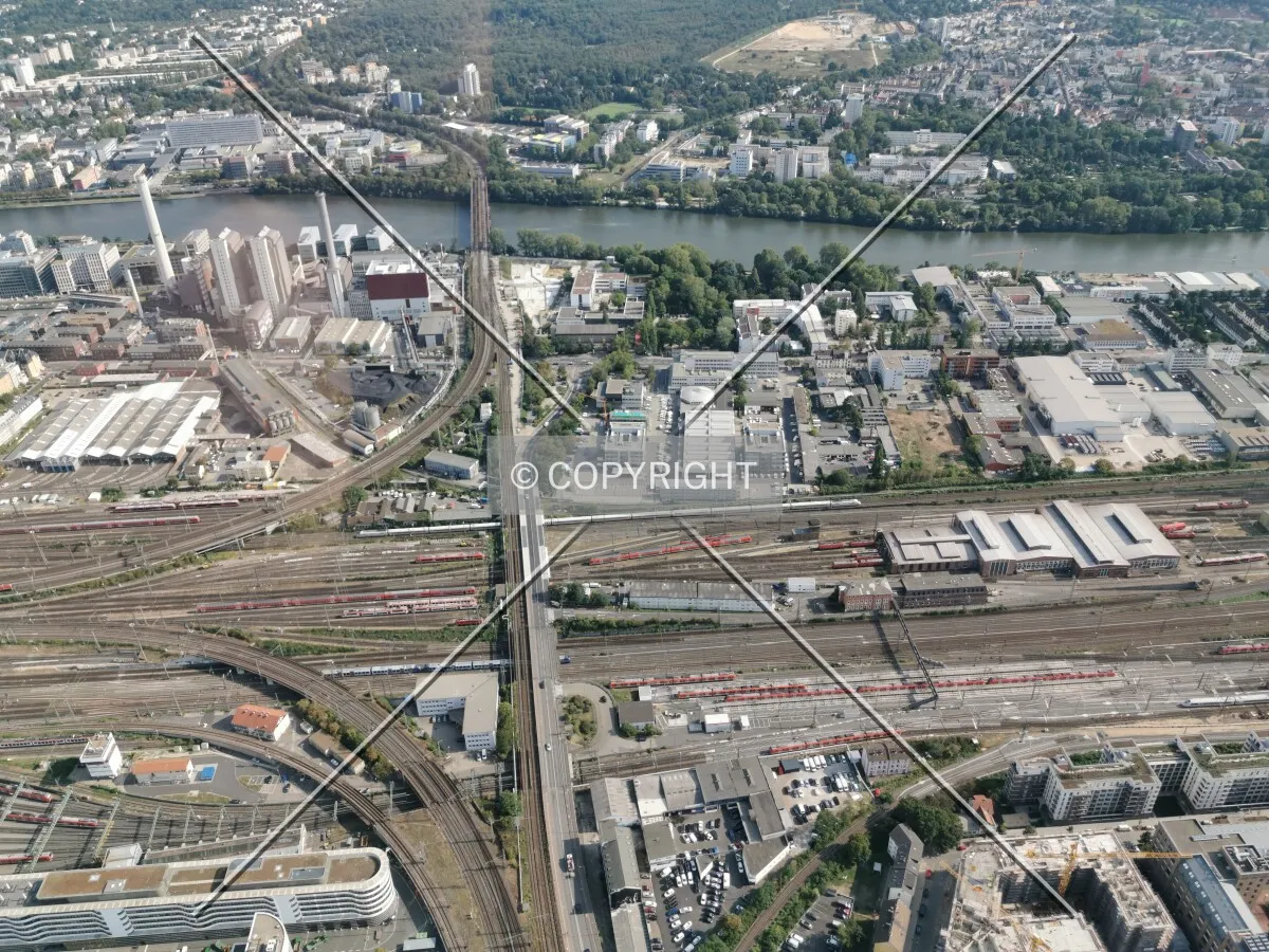 Flight with a helicopter over Frankfurt