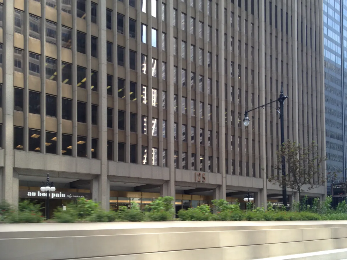 Photo 410-674-476