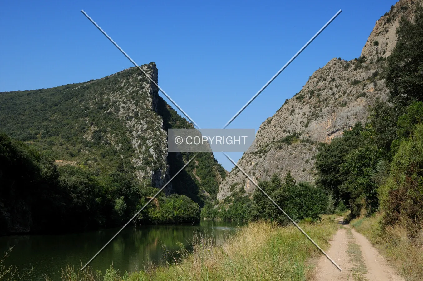Segre River passing throught the mountains