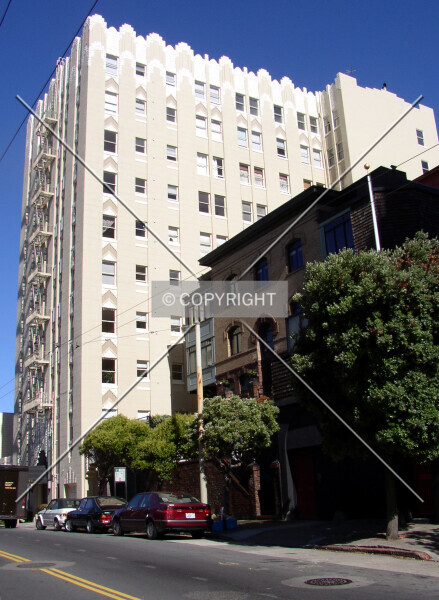 Photo 411-142-312