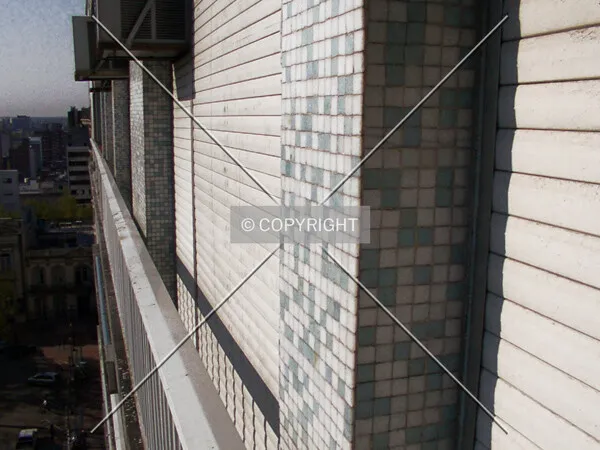 Photo 412-595-678