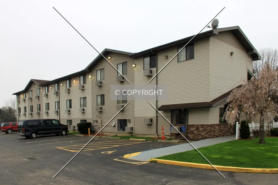Photo 413-363-368