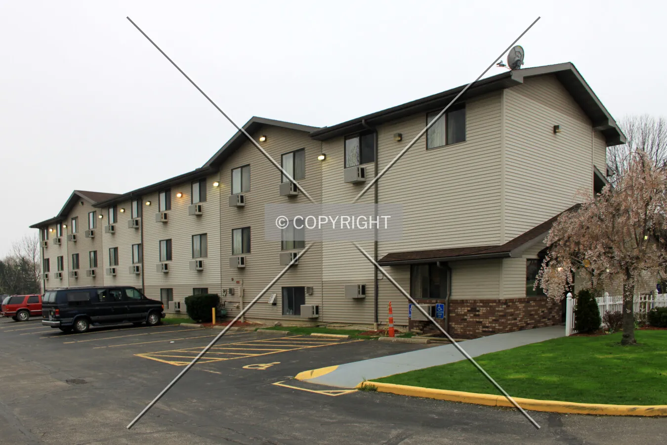 Photo 413-363-368
