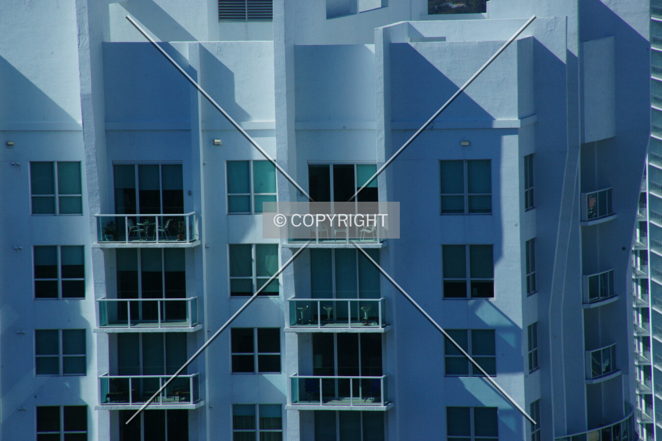 Photo 413-519-793