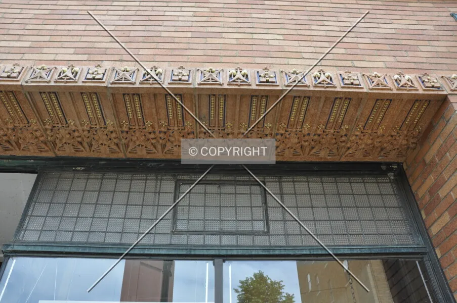 Photo 004-145-290