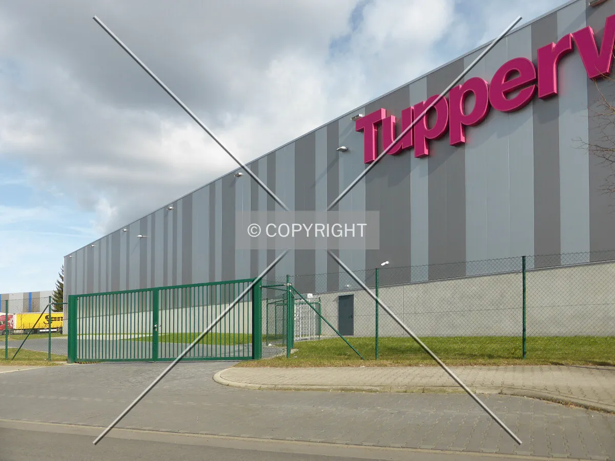 Tupperware logo
