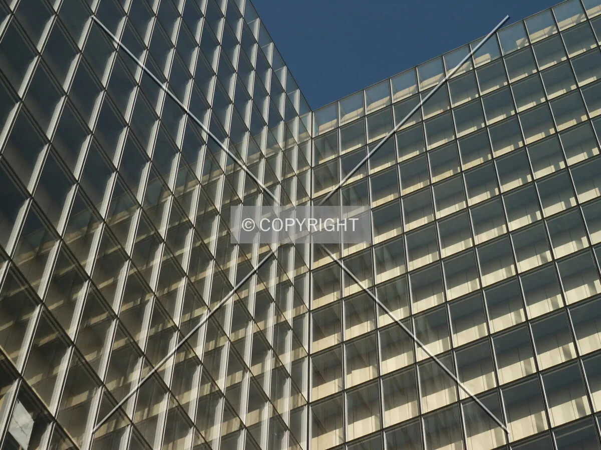 Looking up the inside corner