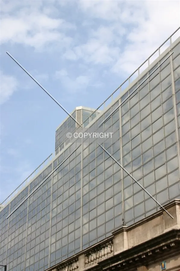View of the façade from Buckingham Palace Road